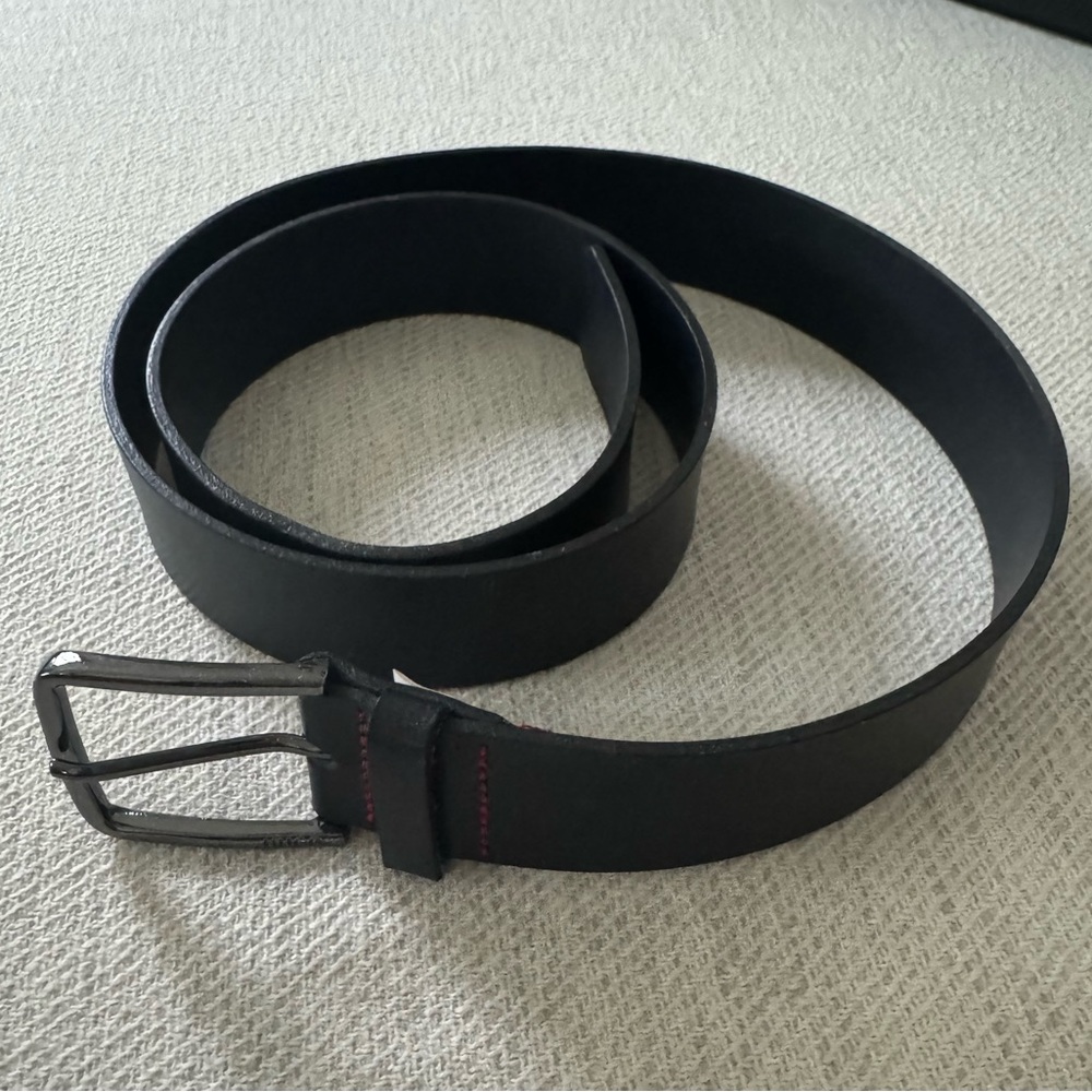 Hugo Boss Black Leather Belt with Silver Buckle